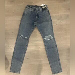 Men’s Athletic slim jeans